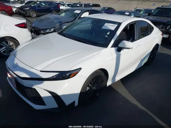 4T1DAACK1SU043867 2025 TOYOTA CAMRY - Image 2