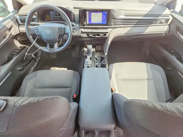 4T1DAACK1SU049944 2025 TOYOTA CAMRY - Image 8