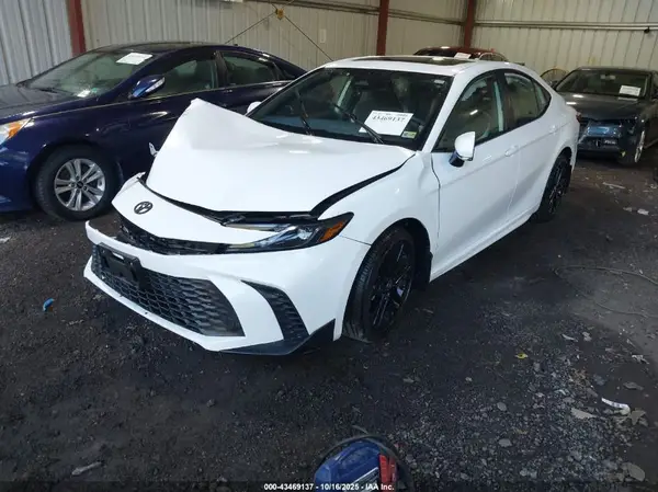 4T1DAACK1SU053069 2025 TOYOTA CAMRY - Image 2