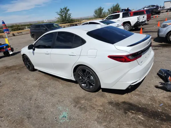 4T1DAACK1SU058952 2025 TOYOTA CAMRY - Image 2