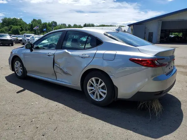 4T1DAACK1SU066372 2025 TOYOTA CAMRY - Image 2