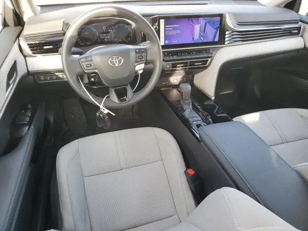 4T1DAACK1SU067473 2025 TOYOTA CAMRY - Image 8