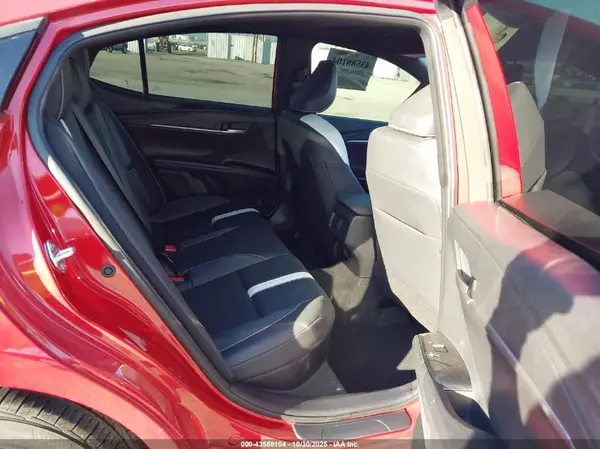 4T1DAACK1SU067943 2025 TOYOTA CAMRY - Image 8