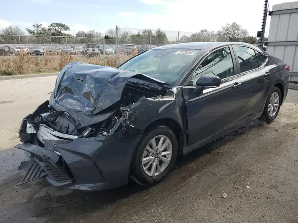 4T1DAACK1SU068039 2025 TOYOTA CAMRY - Image 1