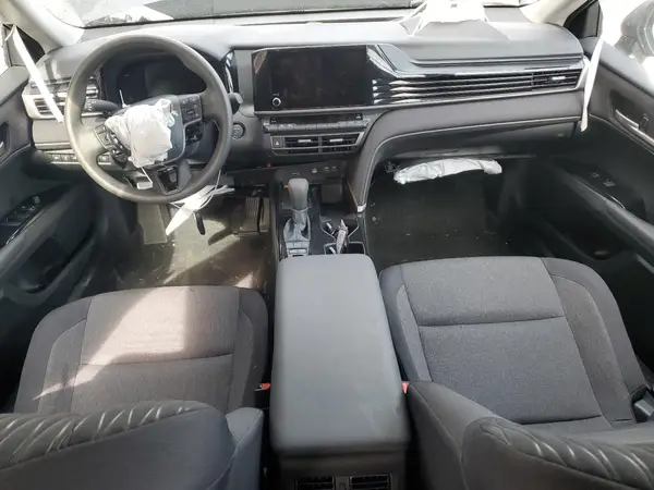 4T1DAACK1SU068039 2025 TOYOTA CAMRY - Image 8