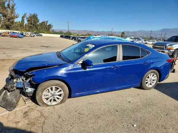 4T1DAACK1SU070308 2025 TOYOTA CAMRY - Image 1