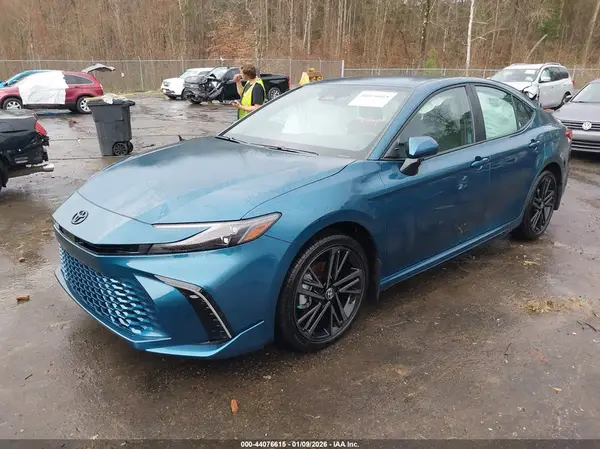 4T1DAACK1SU074813 2025 TOYOTA CAMRY - Image 2