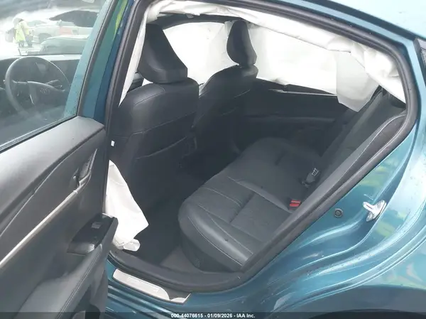4T1DAACK1SU074813 2025 TOYOTA CAMRY - Image 8