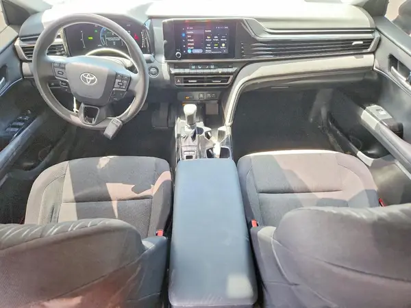 4T1DAACK1SU075606 2025 TOYOTA CAMRY - Image 8