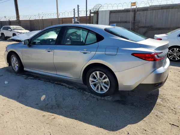 4T1DAACK1SU082555 2025 TOYOTA CAMRY - Image 2