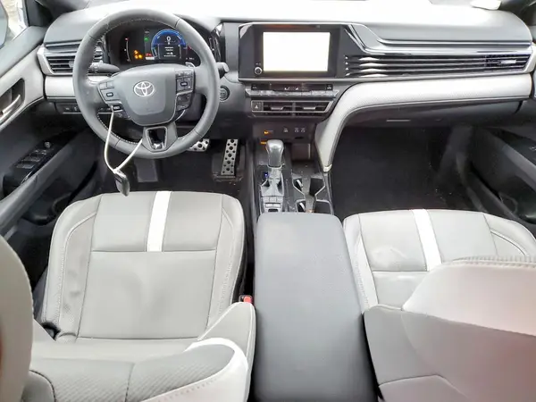 4T1DAACK1SU083043 2025 TOYOTA CAMRY - Image 8