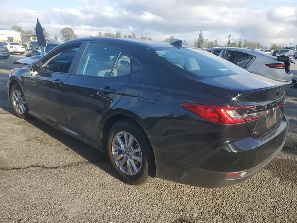 4T1DAACK1SU089117 2025 TOYOTA CAMRY - Image 2