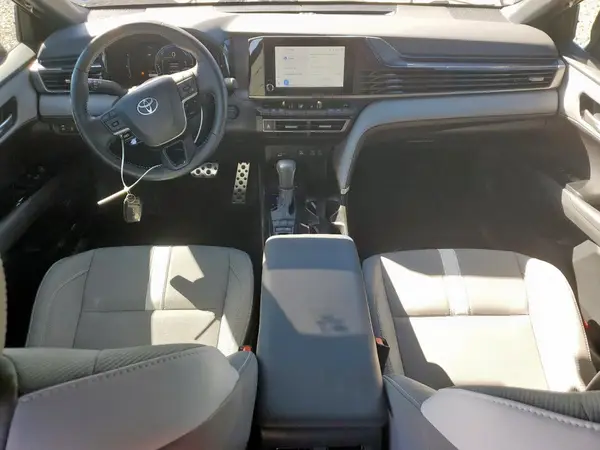 4T1DAACK1SU090834 2025 TOYOTA CAMRY - Image 8