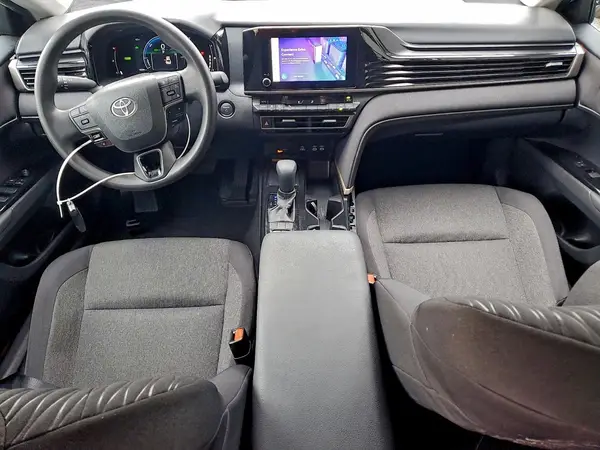 4T1DAACK1SU094172 2025 TOYOTA CAMRY - Image 8