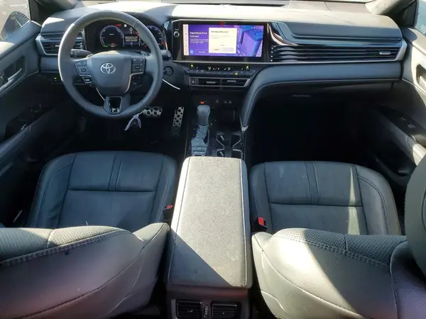 4T1DAACK1SU094950 2025 TOYOTA CAMRY - Image 8