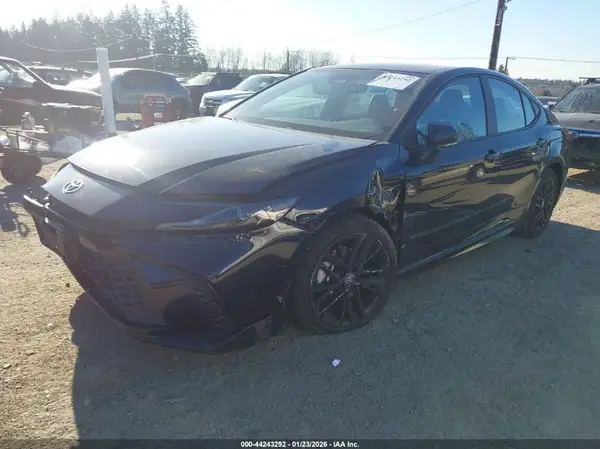 4T1DAACK1SU098237 2025 TOYOTA CAMRY - Image 2