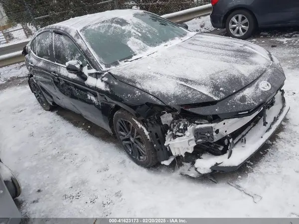 4T1DAACK1SU098268 2025 TOYOTA CAMRY - Image 1