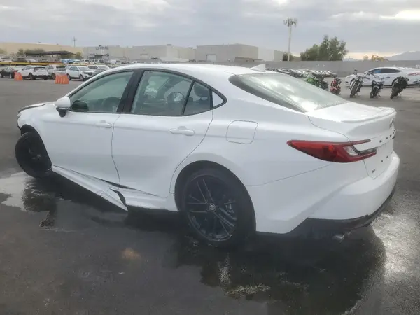 4T1DAACK1SU098352 2025 TOYOTA CAMRY - Image 2