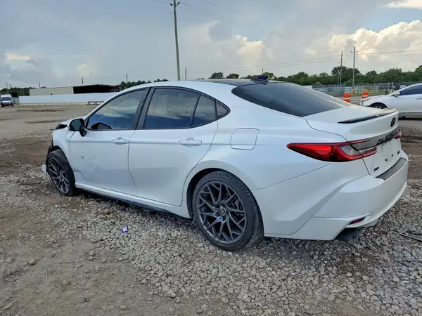 4T1DAACK1SU099078 2025 TOYOTA CAMRY - Image 2