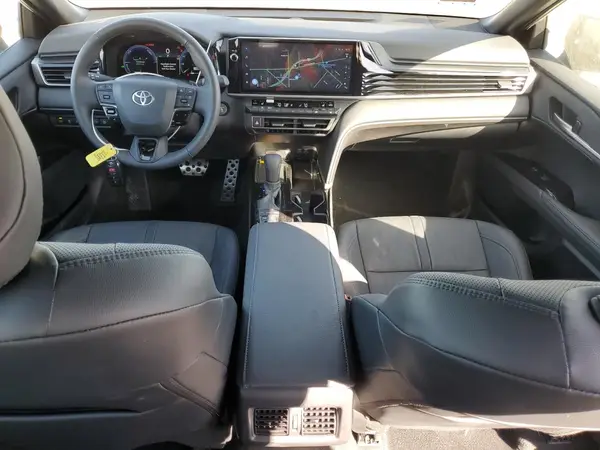 4T1DAACK1SU102237 2025 TOYOTA CAMRY - Image 8