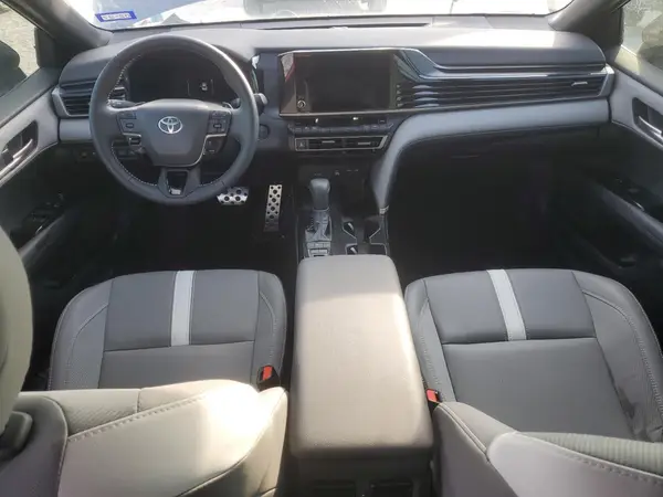 4T1DAACK1SU104358 2025 TOYOTA CAMRY - Image 8
