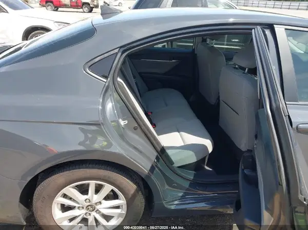 4T1DAACK1SU107552 2025 TOYOTA CAMRY - Image 8