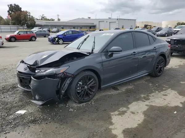 4T1DAACK1SU109012 2025 TOYOTA CAMRY - Image 1
