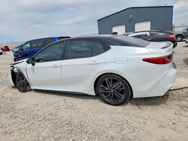 4T1DAACK1SU110533 2025 TOYOTA CAMRY - Image 2