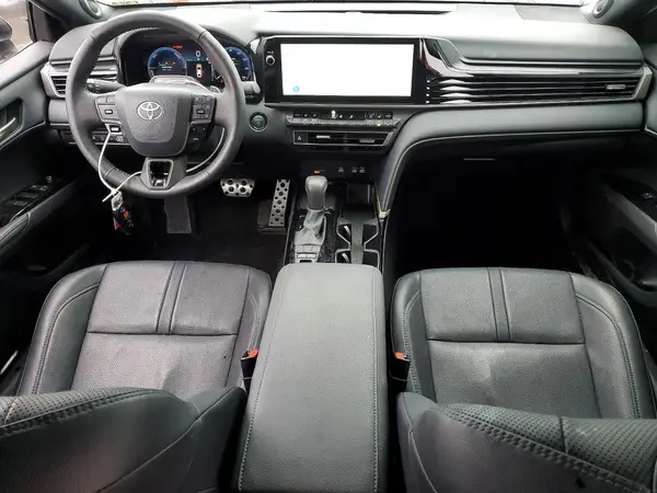 4T1DAACK1SU111018 2025 TOYOTA CAMRY - Image 8