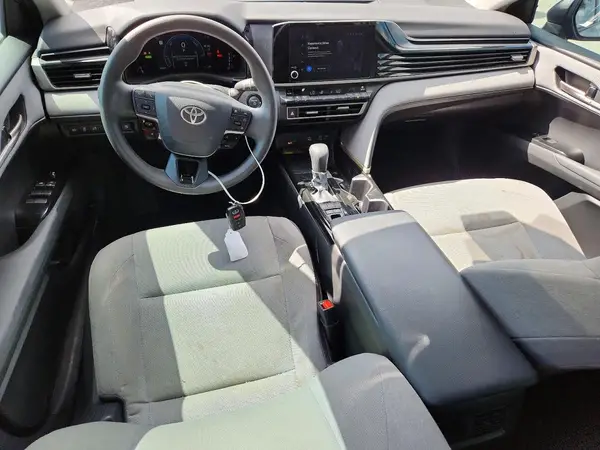 4T1DAACK1SU111150 2025 TOYOTA CAMRY - Image 8