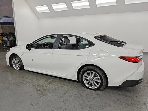4T1DAACK1SU112234 2025 TOYOTA CAMRY - Image 2