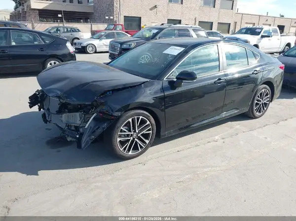4T1DAACK1SU115456 2025 TOYOTA CAMRY - Image 2