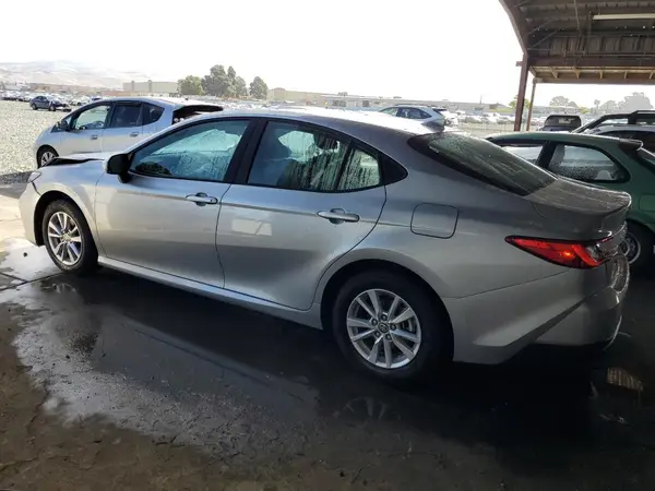 4T1DAACK1SU116753 2025 TOYOTA CAMRY - Image 2