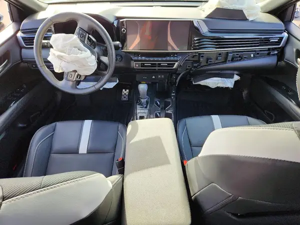 4T1DAACK1SU117143 2025 TOYOTA CAMRY - Image 8
