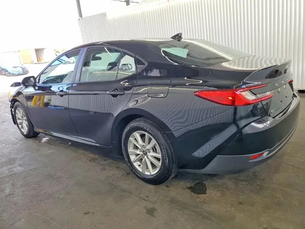 4T1DAACK1SU117207 2025 TOYOTA CAMRY - Image 2