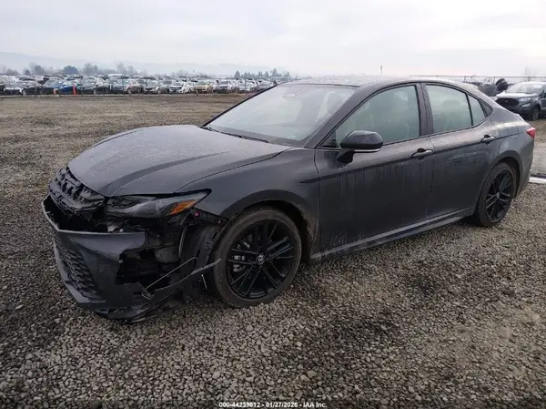 4T1DAACK1SU121211 2025 TOYOTA CAMRY - Image 2