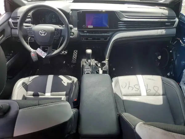 4T1DAACK1SU130944 2025 TOYOTA CAMRY - Image 8
