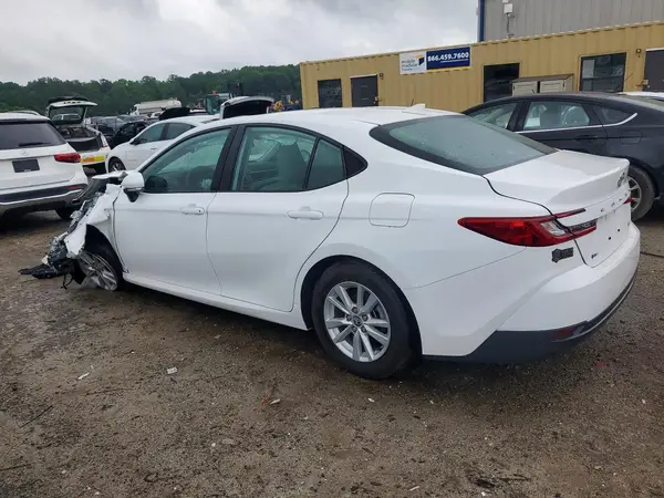 4T1DAACK1SU136209 2025 TOYOTA CAMRY - Image 2