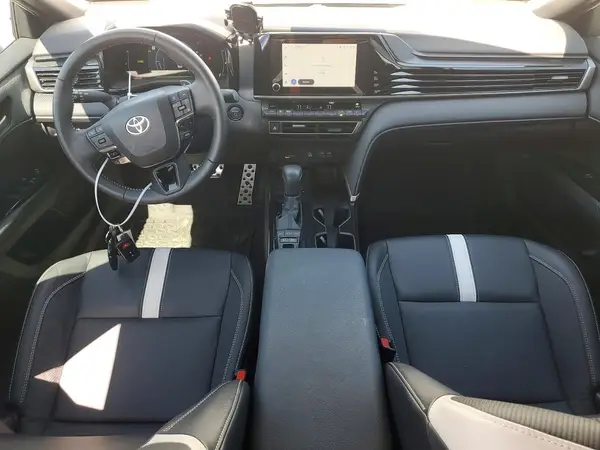 4T1DAACK1SU137103 2025 TOYOTA CAMRY - Image 8
