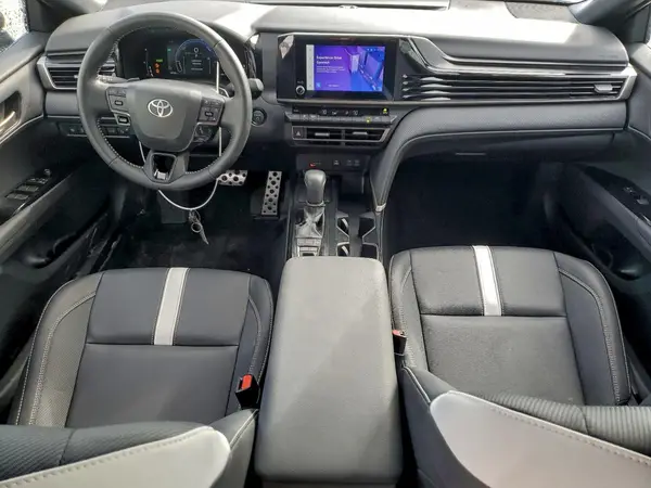 4T1DAACK1SU137456 2025 TOYOTA CAMRY - Image 8