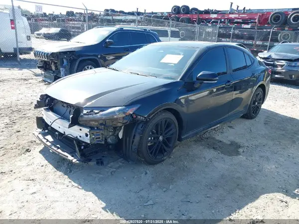4T1DAACK1SU137795 2025 TOYOTA CAMRY - Image 2