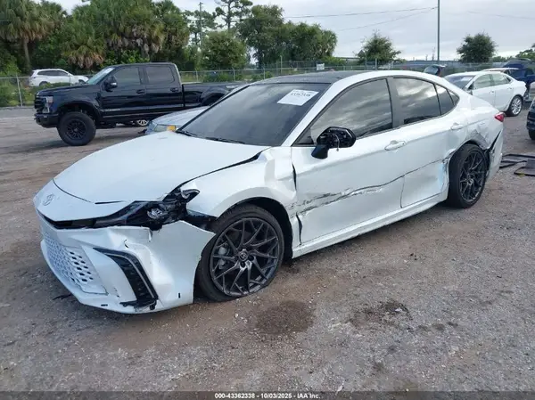 4T1DAACK1SU140907 2025 TOYOTA CAMRY - Image 2