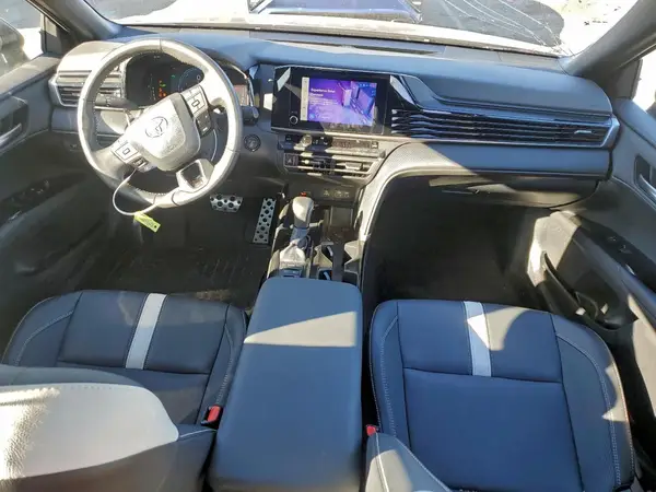 4T1DAACK1SU141684 2025 TOYOTA CAMRY - Image 8