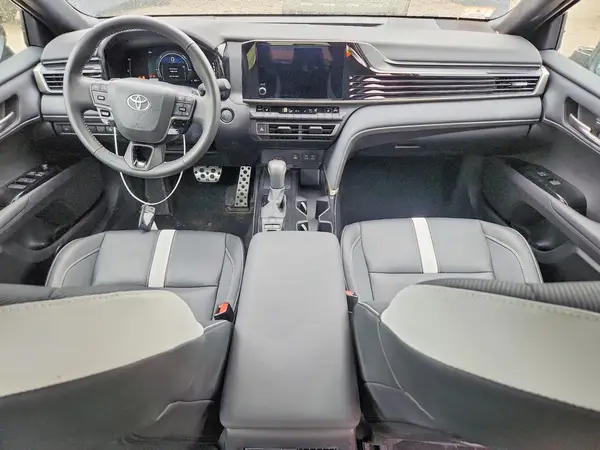 4T1DAACK1SU143645 2025 TOYOTA CAMRY - Image 8