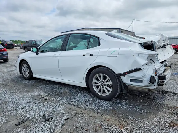 4T1DAACK1SU145623 2025 TOYOTA CAMRY - Image 2