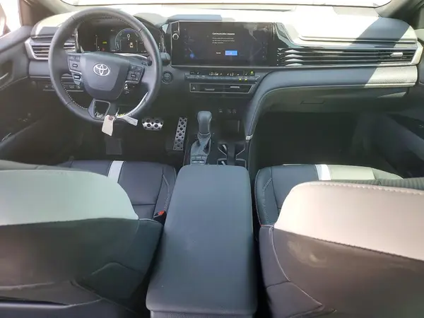 4T1DAACK1SU146545 2025 TOYOTA CAMRY - Image 8