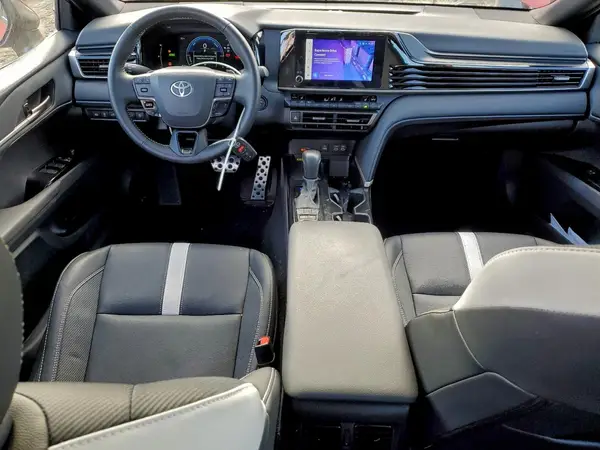 4T1DAACK1SU152409 2025 TOYOTA CAMRY - Image 8