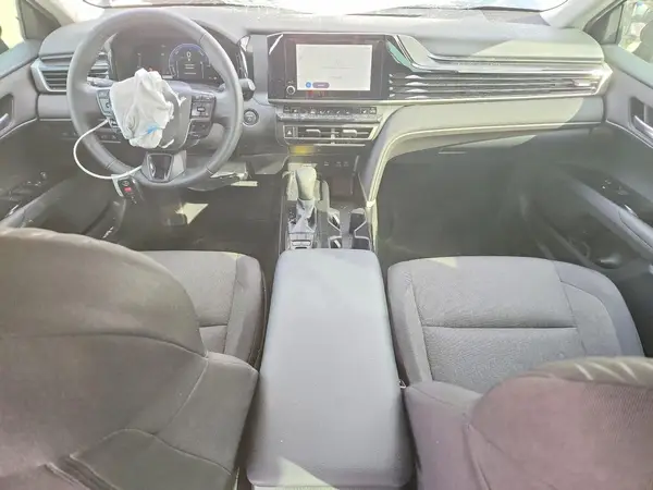 4T1DAACK1SU152751 2025 TOYOTA CAMRY - Image 8