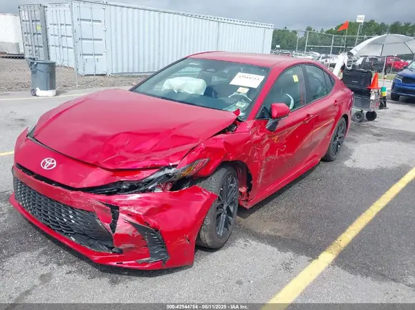4T1DAACK1SU154712 2025 TOYOTA CAMRY - Image 2