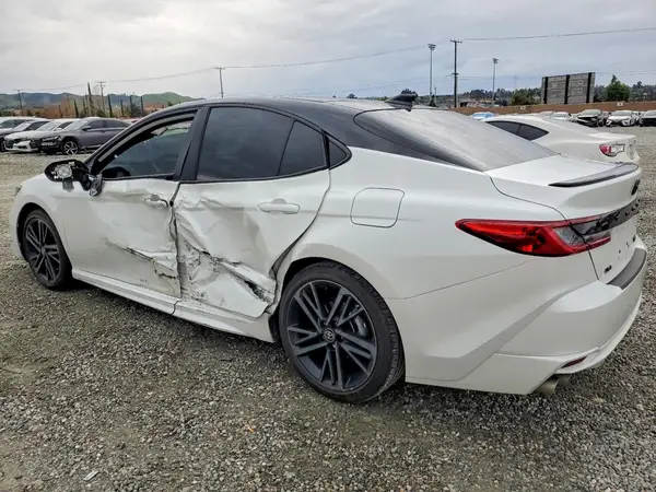 4T1DAACK1SU155049 2025 TOYOTA CAMRY - Image 2